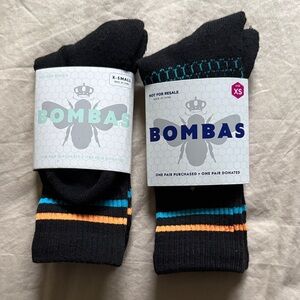 2 Pairs - Bombas Crew Socks